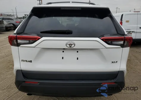 2024 Toyota Rav4 Xle from USA, damaged, VIN 2T3W1RFV4RC281602